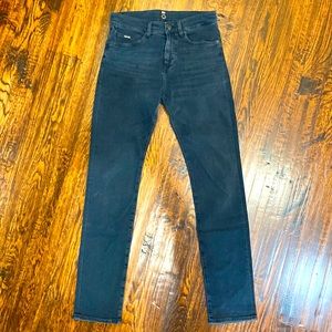 Hugo Boss Men’s Jean, 30x32, dark blue